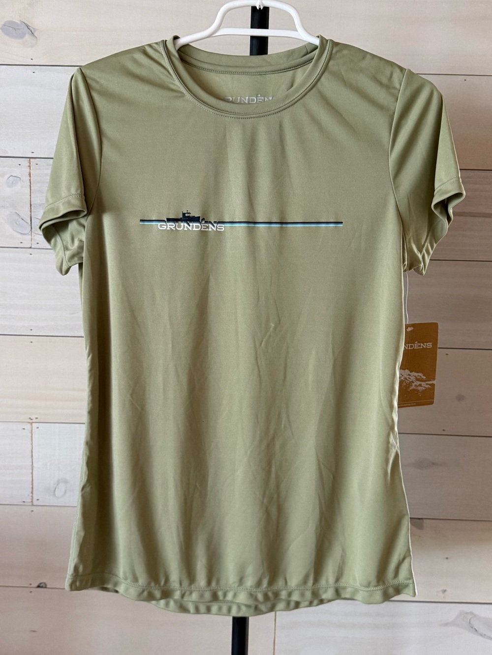 Women's Grundens Logo Tech Tee SS